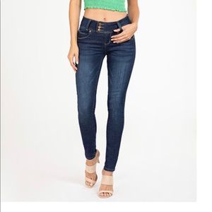 YMI WannaBettaButt Jeans